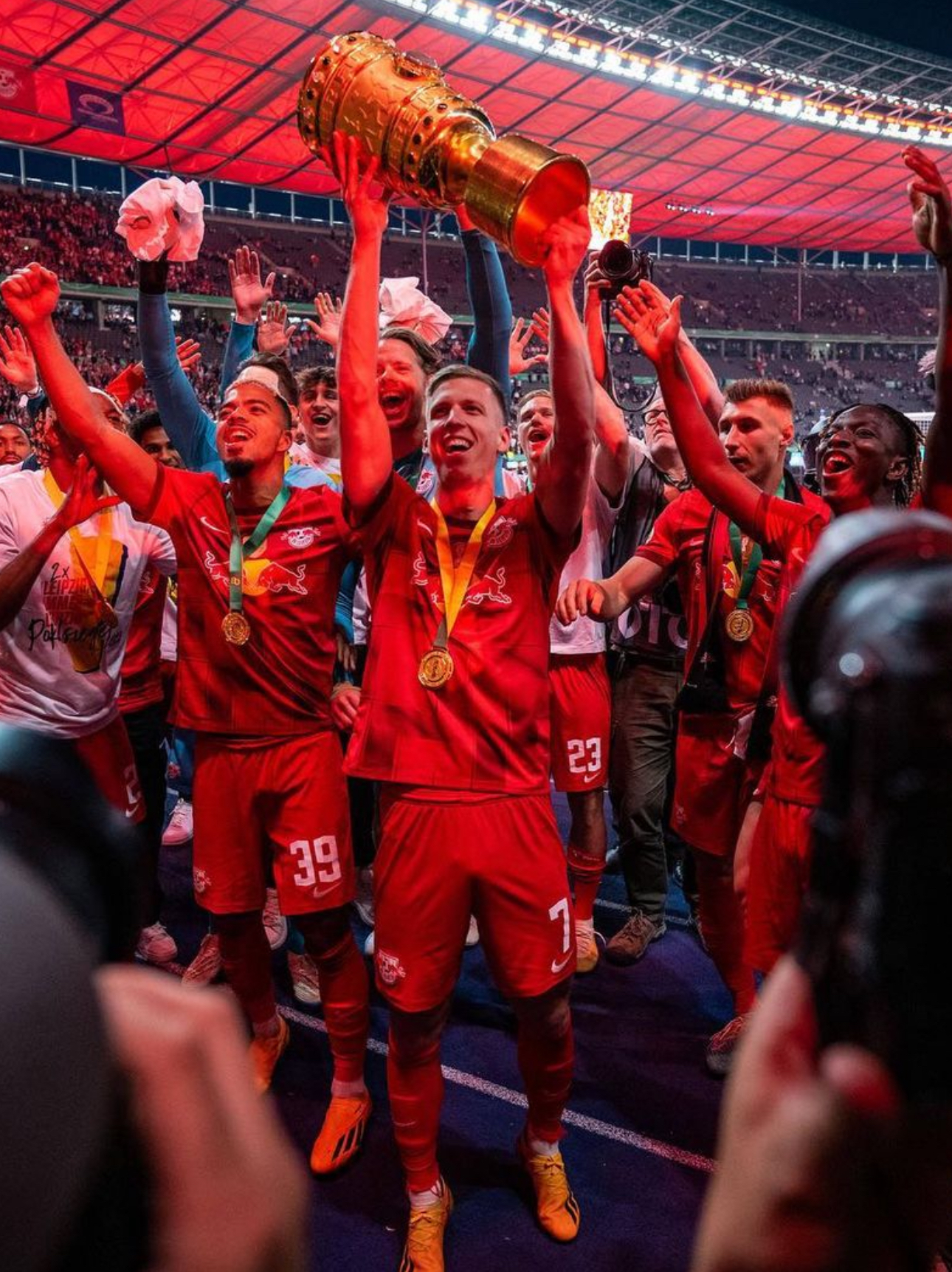 平博体育-顶级球员足球