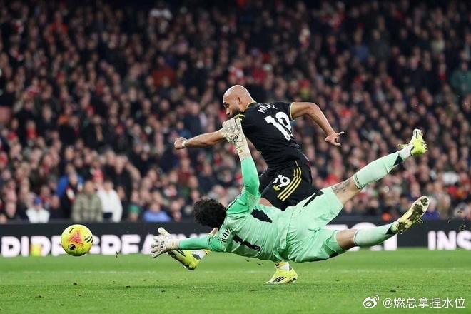 平博体育-曼联血洗阿森纳